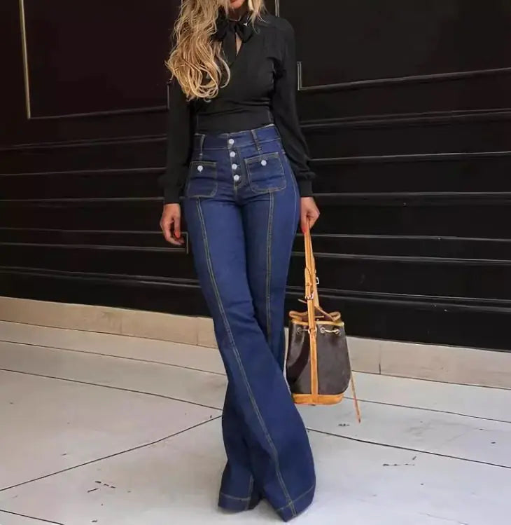 Chic Flared Denim
