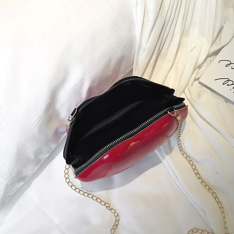 Lipchain Mini Crossbody
