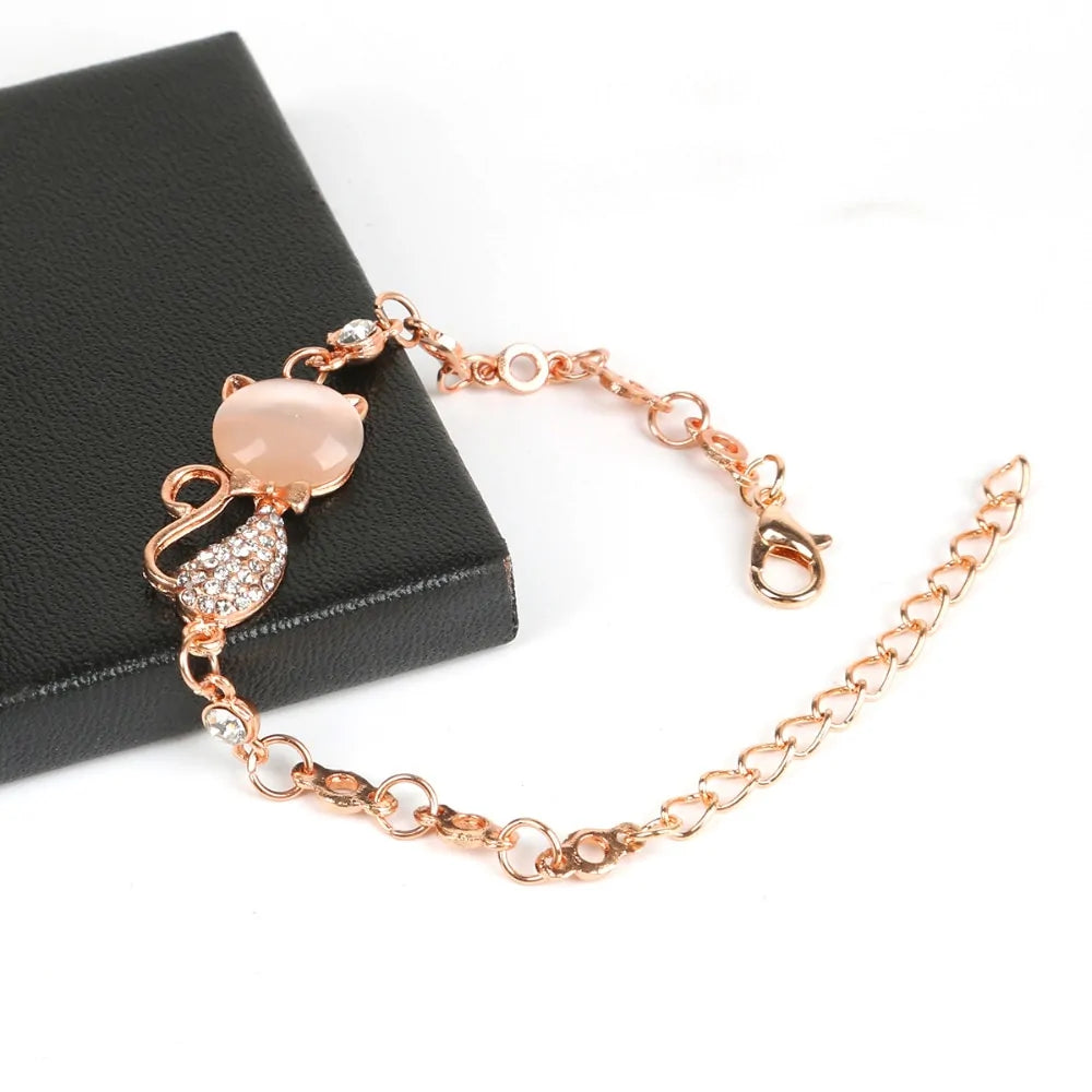 Rose Glow Cat Armband